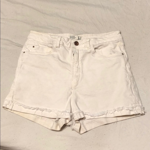 Bershka summer shorts size: 8 - Picture 2 of 4